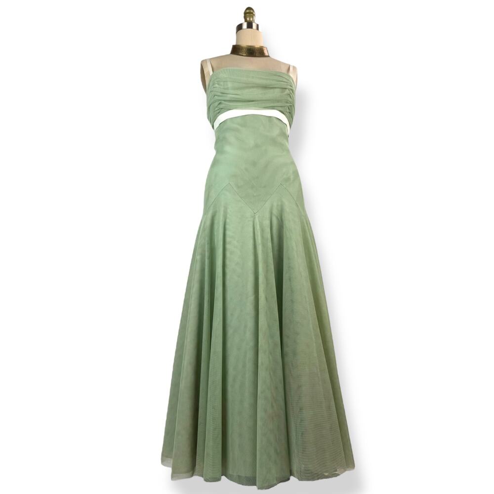 ❌SOLD❌Vintage VERA WANG brand new with tags celadon green A-line gown SIZE 10 - Picture 11 of 16